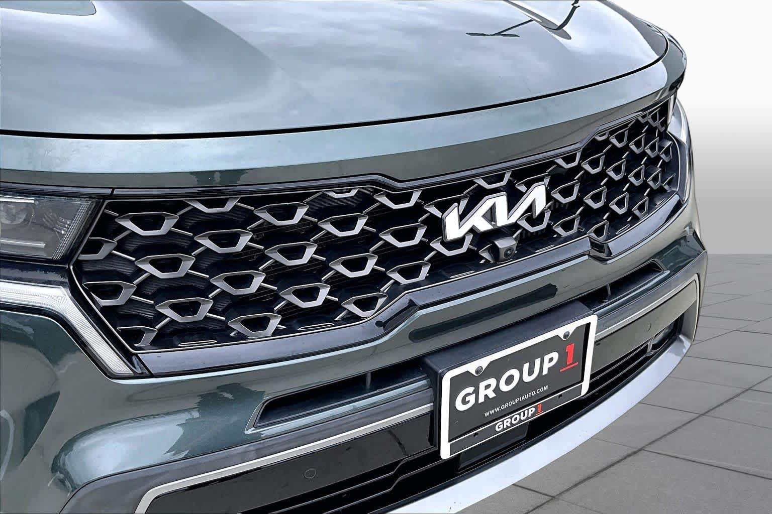 2022 Kia Sorento X-Line SX Prestige Aruba Green at Westside Kia