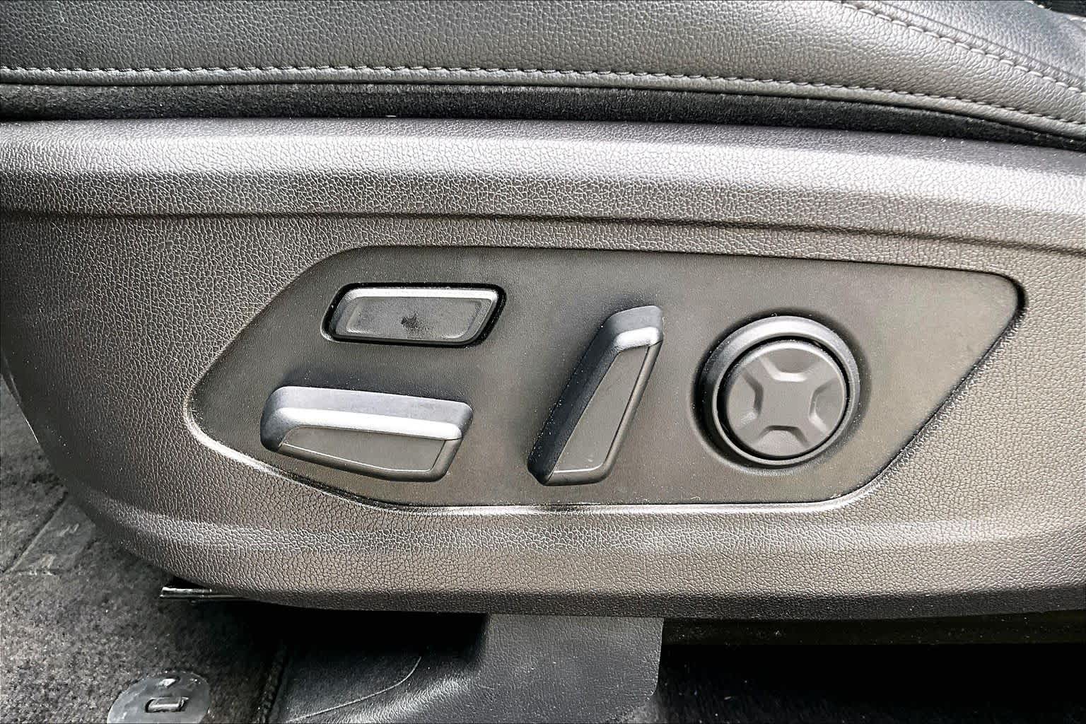 2022 Kia Sorento X-Line SX Prestige Aruba Green at Westside Kia