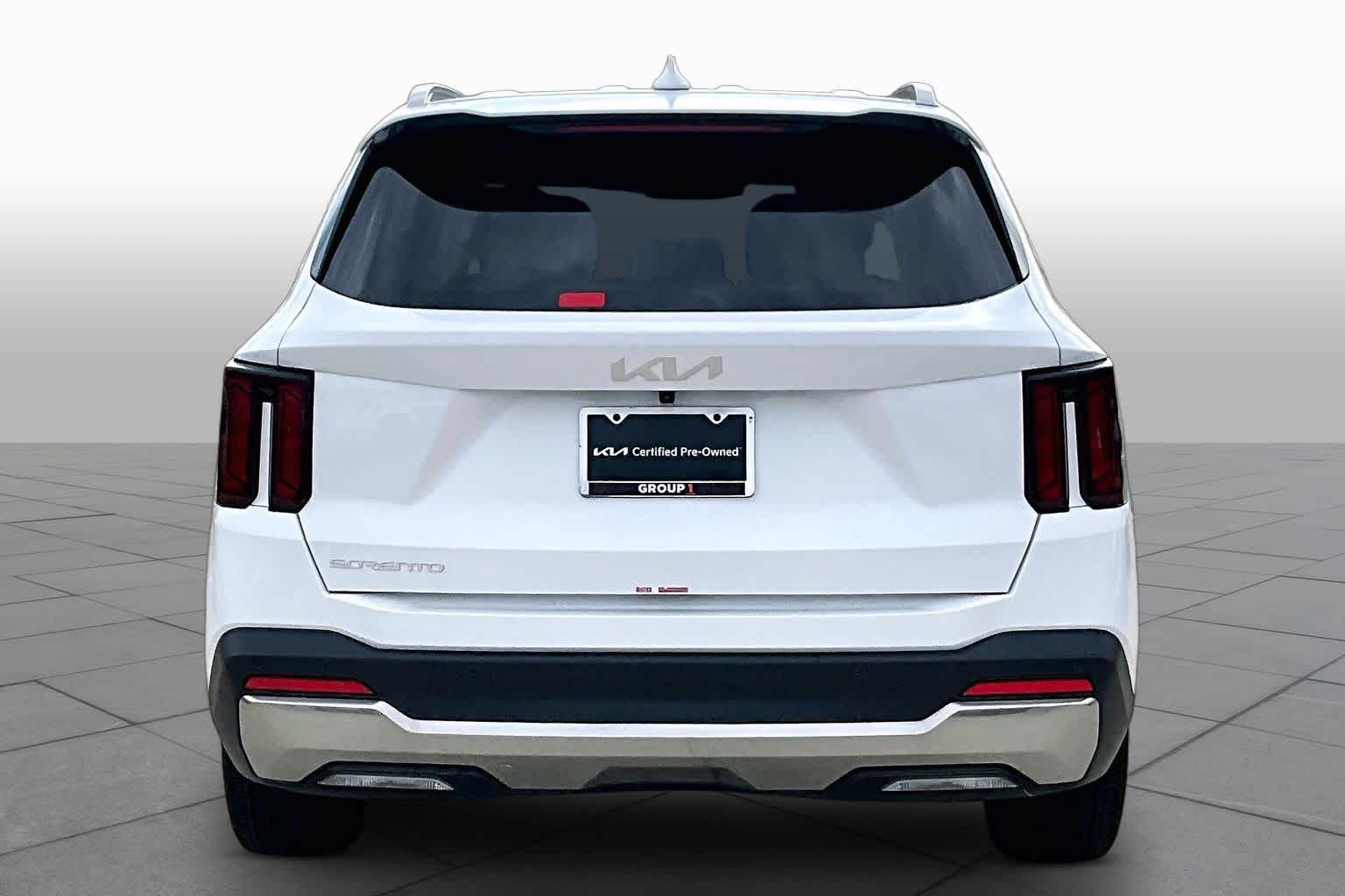 2026 Kia Sorento S - 4