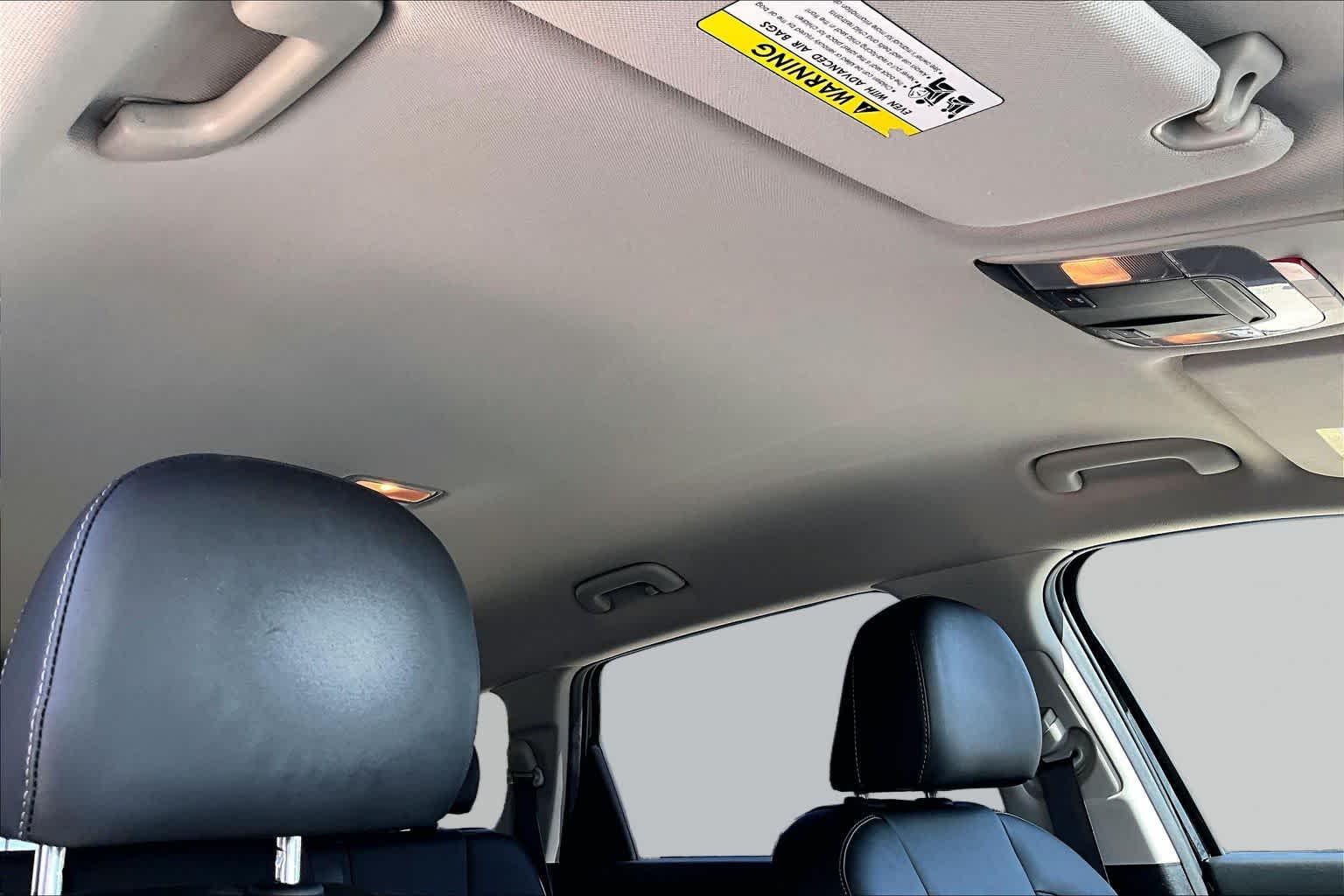 2022 Kia Sorento photo 13 of 32