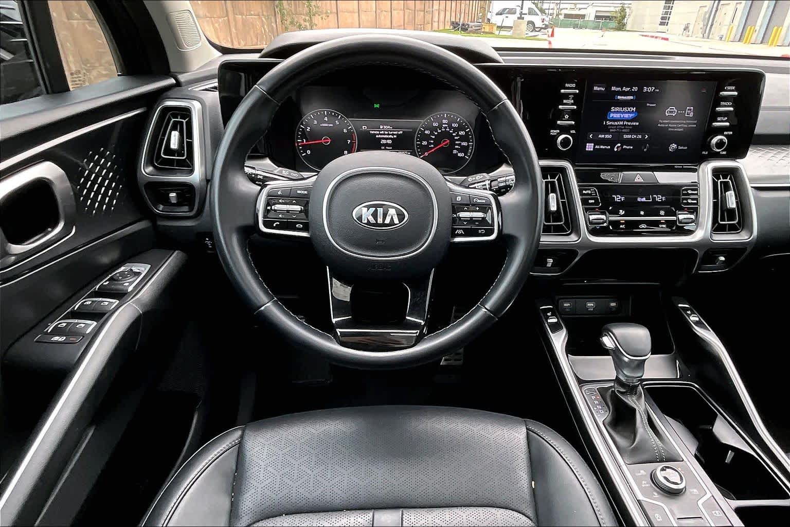 2021 Kia Sorento S - 5