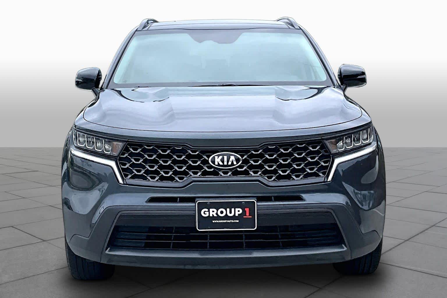 2021 Kia Sorento S - 3