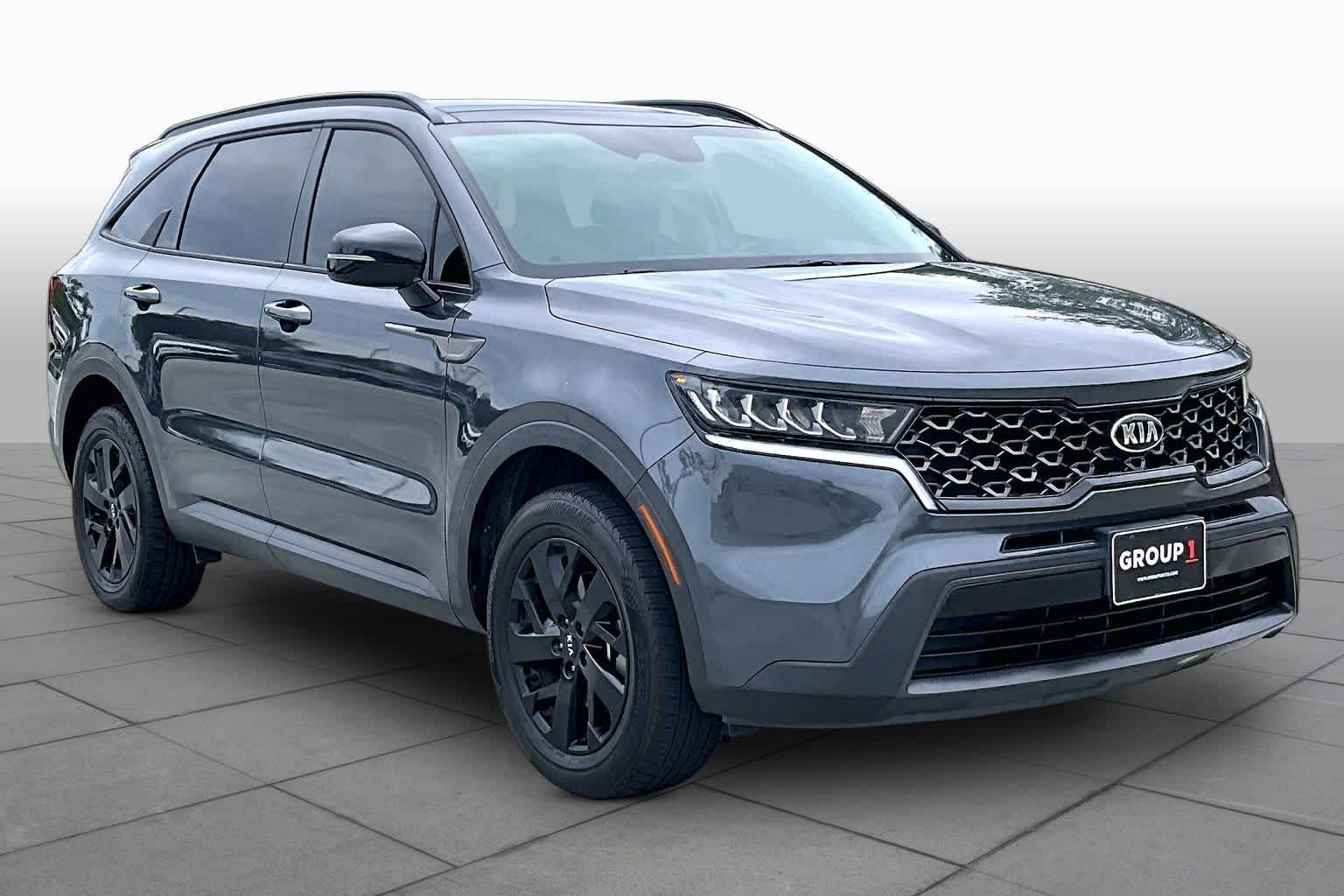 2021 Kia Sorento S - 2