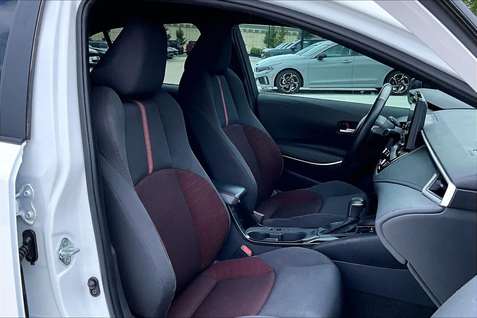 2025 Toyota Corolla SE - 8