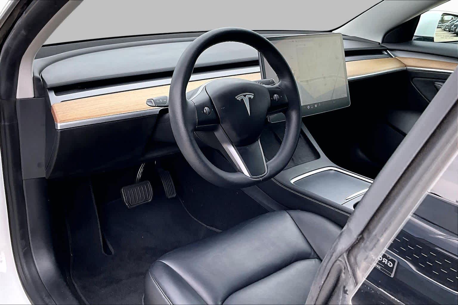 2021 Tesla Model 3 Standard Range Plus Pearl White Multi-Coat at Westside Kia