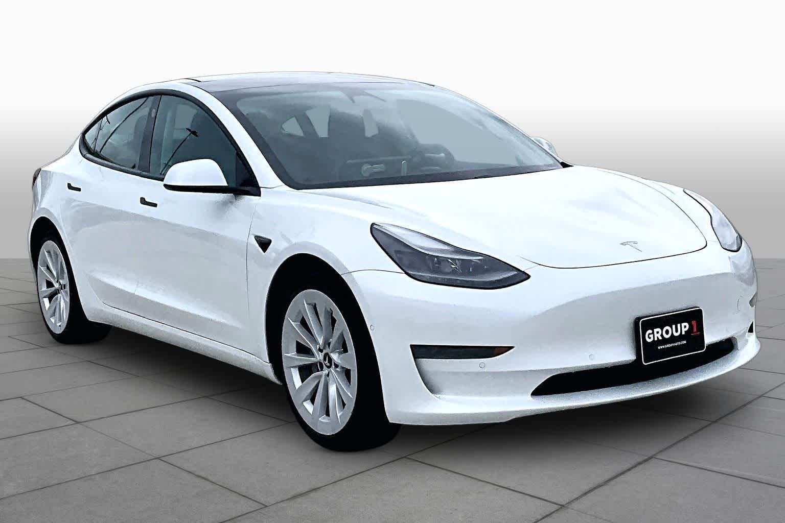 2021 Tesla Model 3 Standard Range Plus Pearl White Multi-Coat at Westside Kia