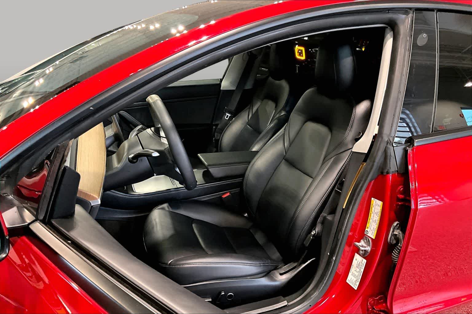 2021 Tesla Model 3 Standard Range Plus - 4