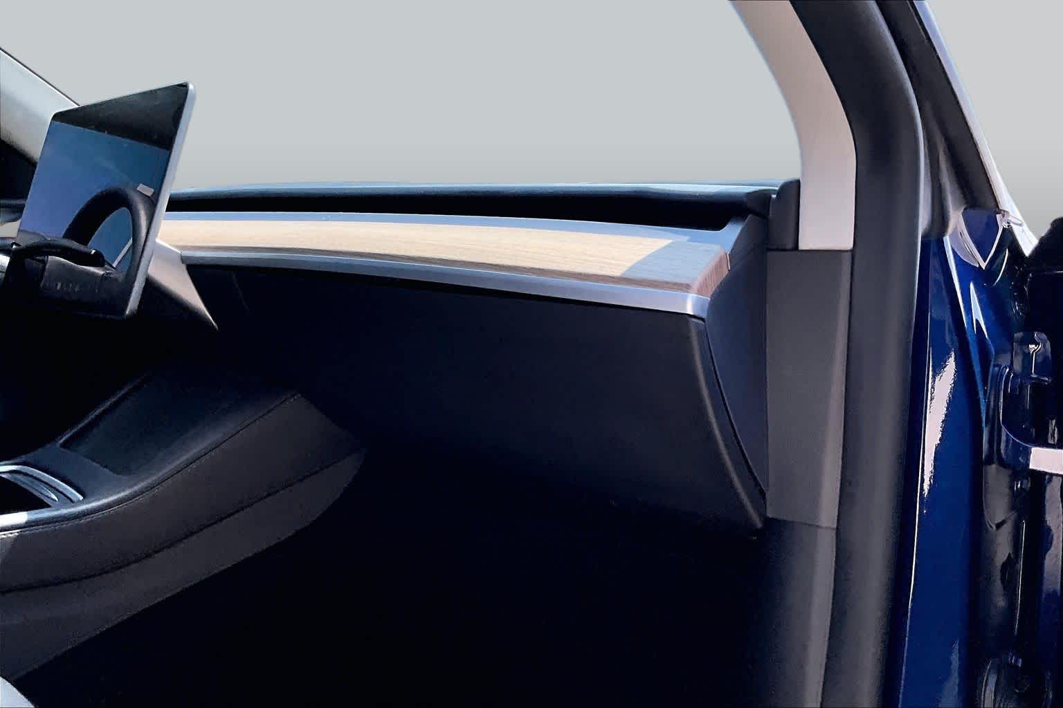 2023 Tesla Model Y photo 30 of 63
