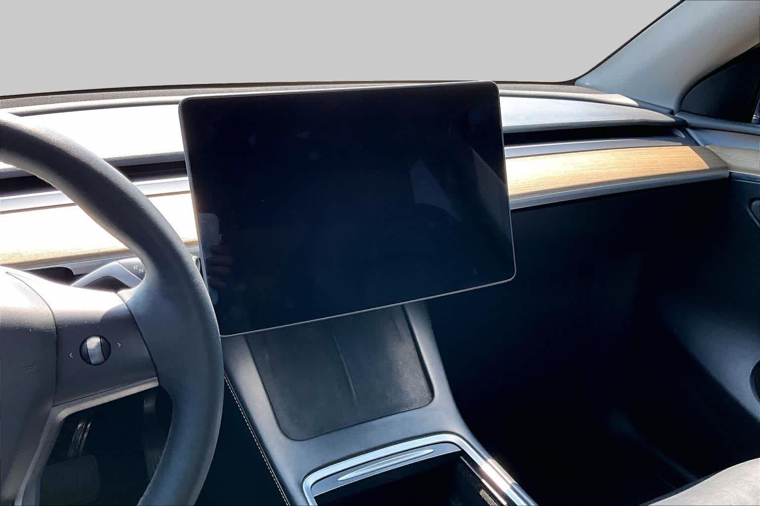 2023 Tesla Model Y photo 12 of 63