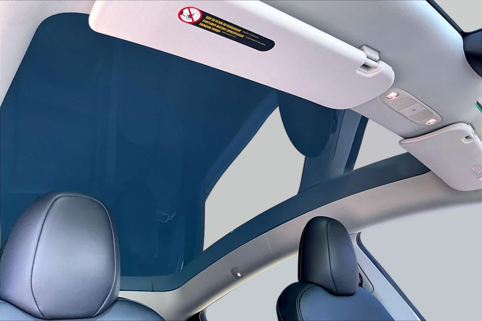 2023 Tesla Model Y photo 22 of 63