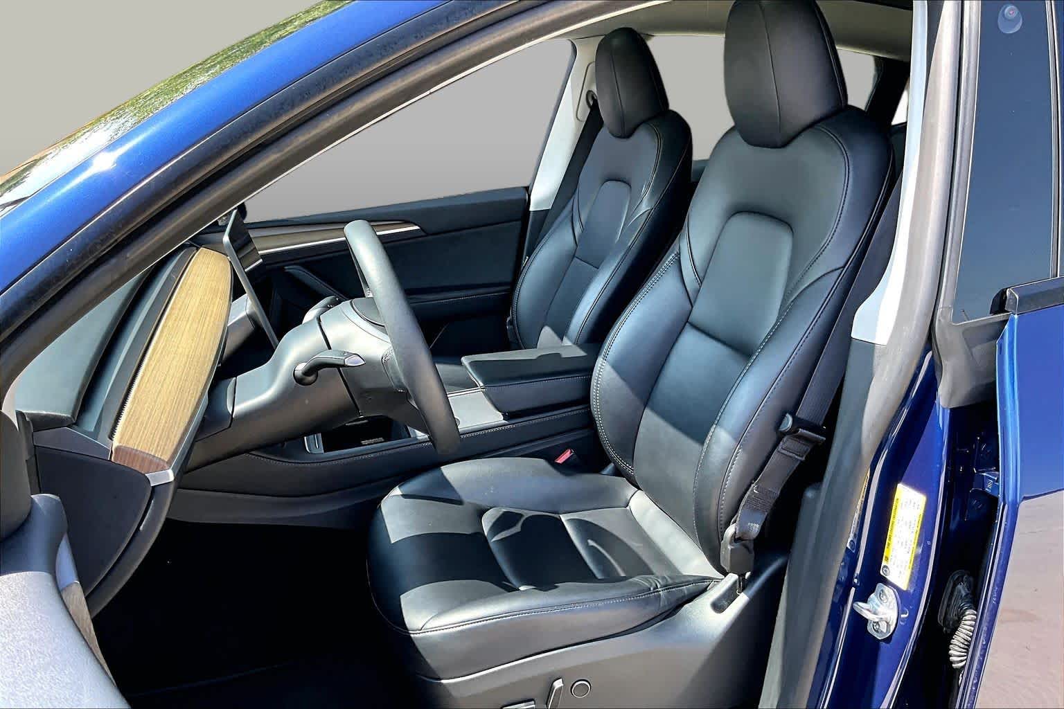 2023 Tesla Model Y photo 14 of 63