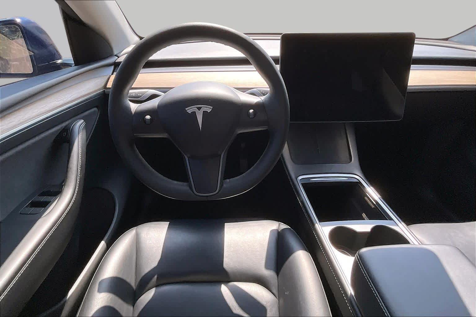 2023 Tesla Model Y photo 10 of 63