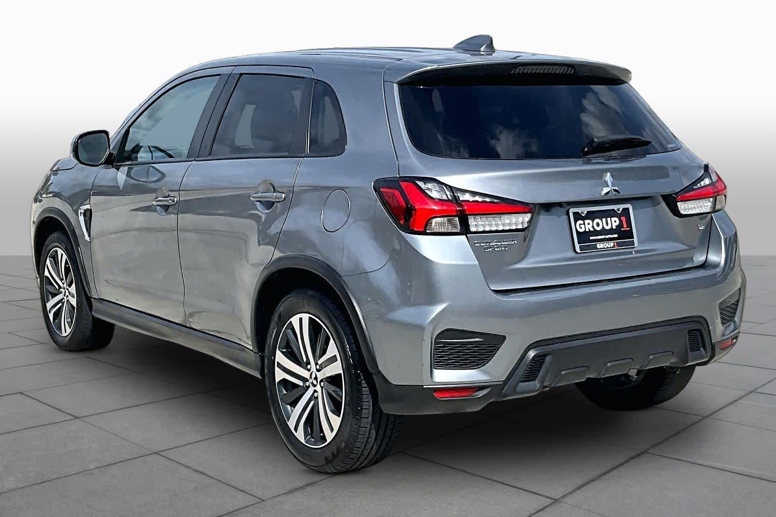 2024 Mitsubishi Outlander Sport photo 11 of 33