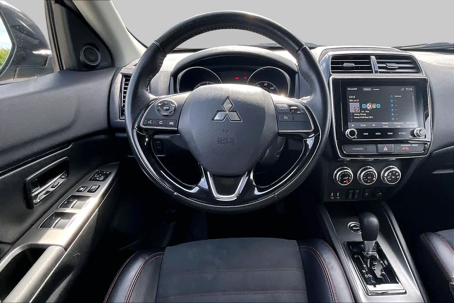 2024 Mitsubishi Outlander Sport photo 6 of 33