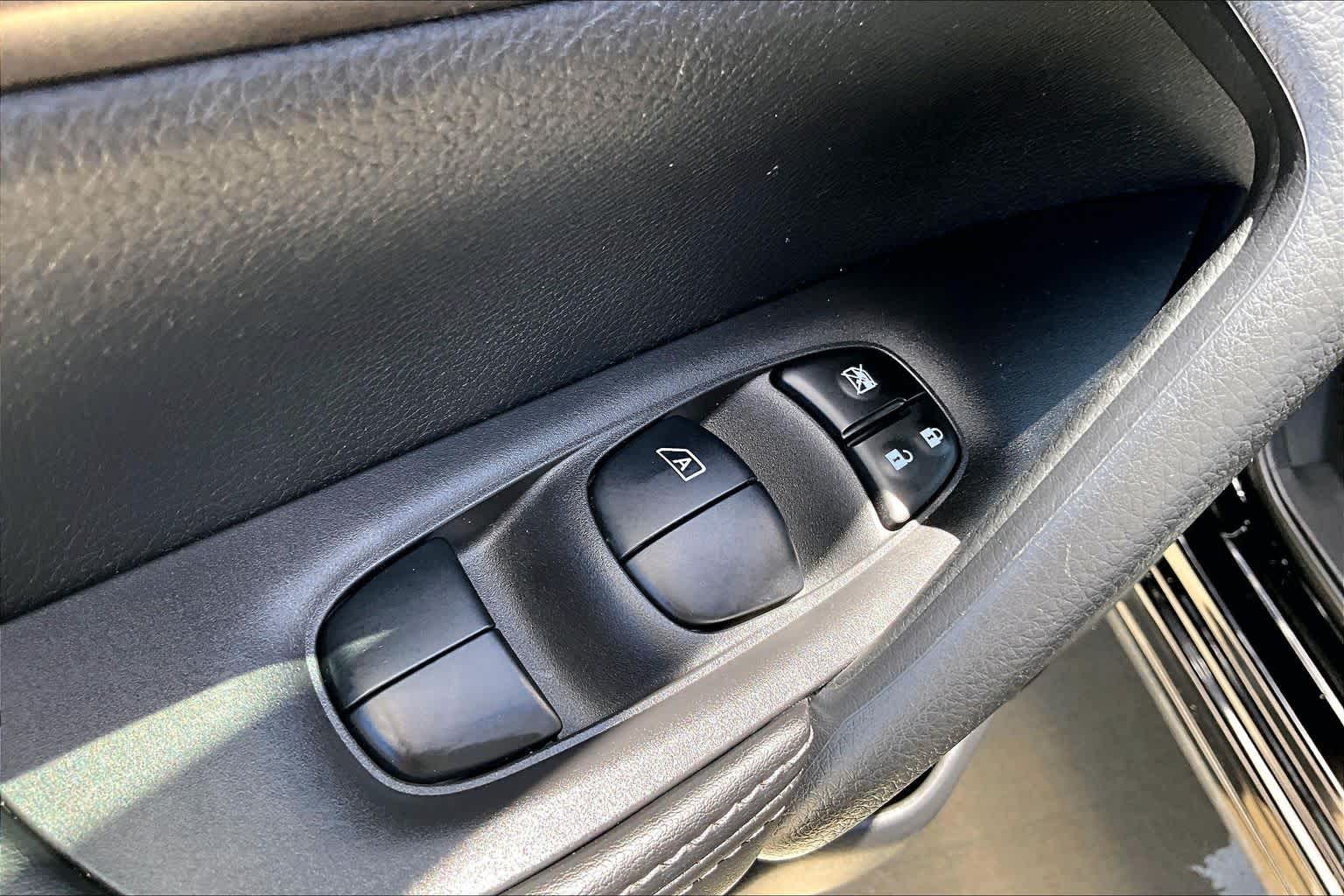 2022 Nissan Rogue Sport S Magnetic Black Pearl at HGreg Houston