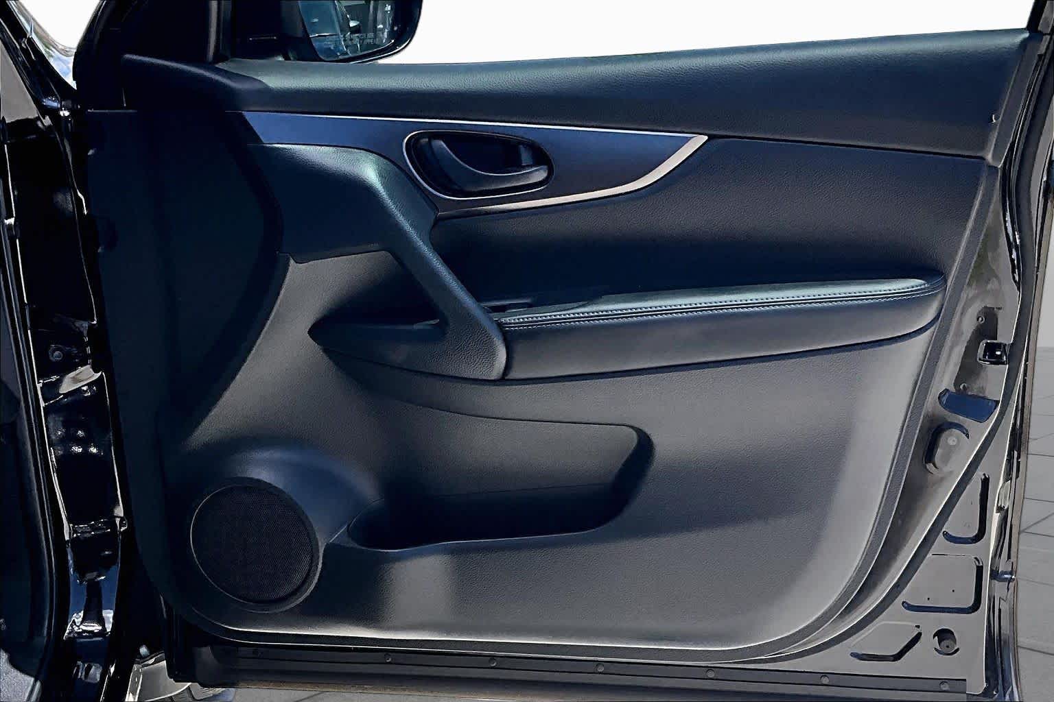 2022 Nissan Rogue Sport S Magnetic Black Pearl at HGreg Houston