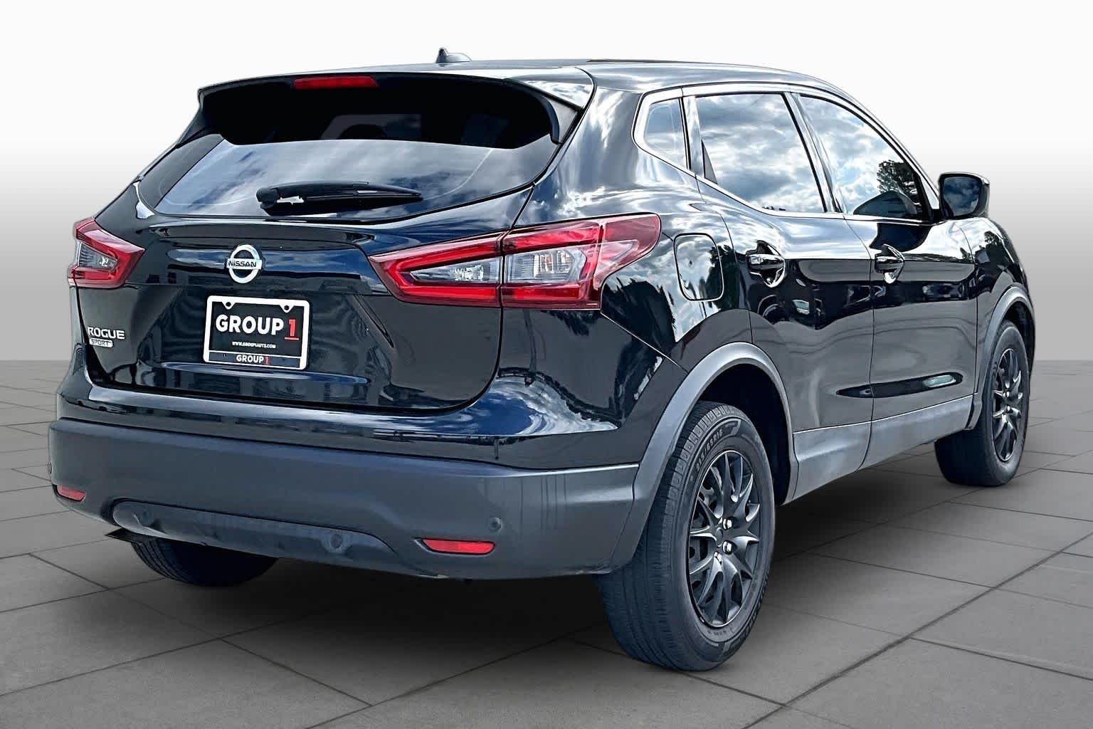 2020 Nissan Rogue Sport photo 11 of 29