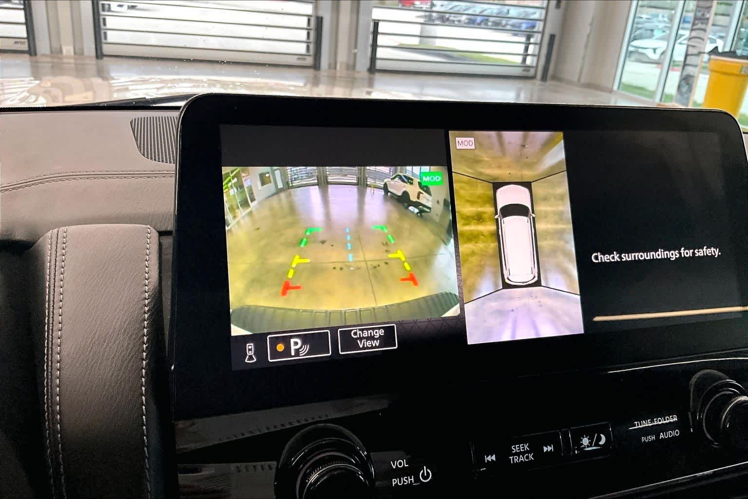 2023 Nissan Armada photo 25 of 30