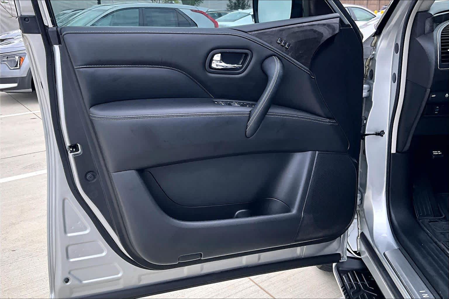 2022 INFINITI QX80 LUXE Liquid Platinum at Westside Kia