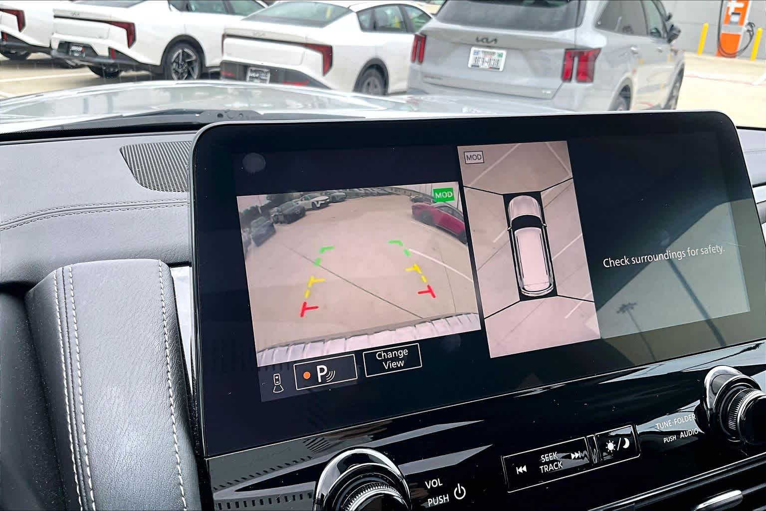 2022 INFINITI QX80 LUXE Liquid Platinum at Westside Kia