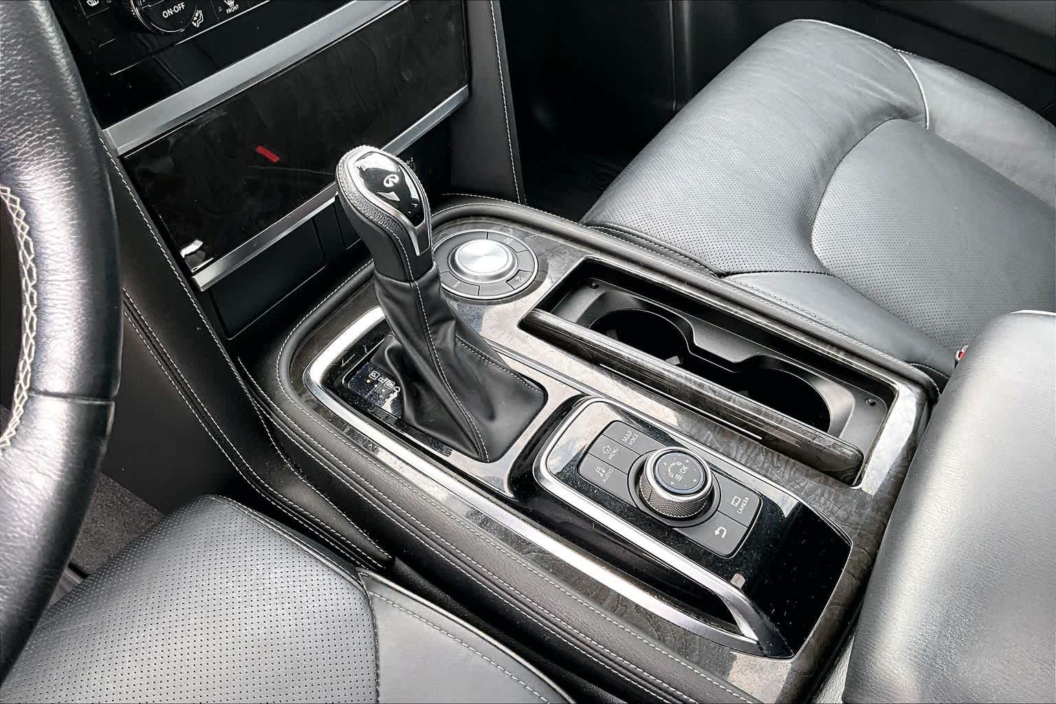 2022 INFINITI QX80 LUXE Liquid Platinum at Westside Kia