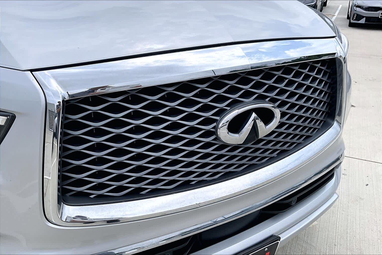 2022 INFINITI QX80 LUXE Liquid Platinum at Westside Kia