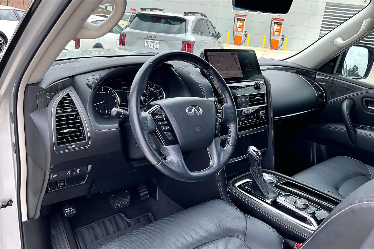 2022 INFINITI QX80 LUXE Liquid Platinum at Westside Kia