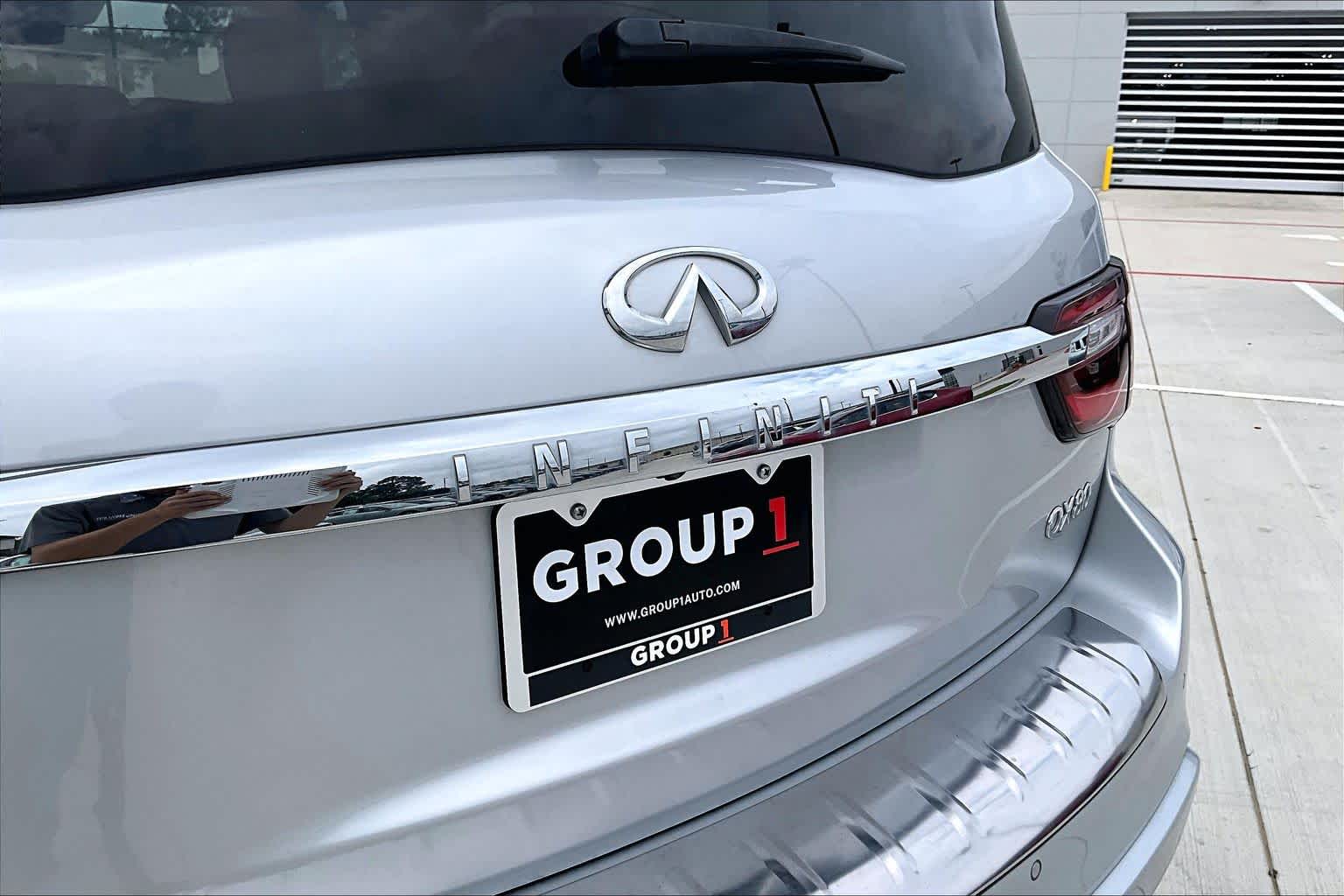 2022 INFINITI QX80 LUXE Liquid Platinum at Westside Kia