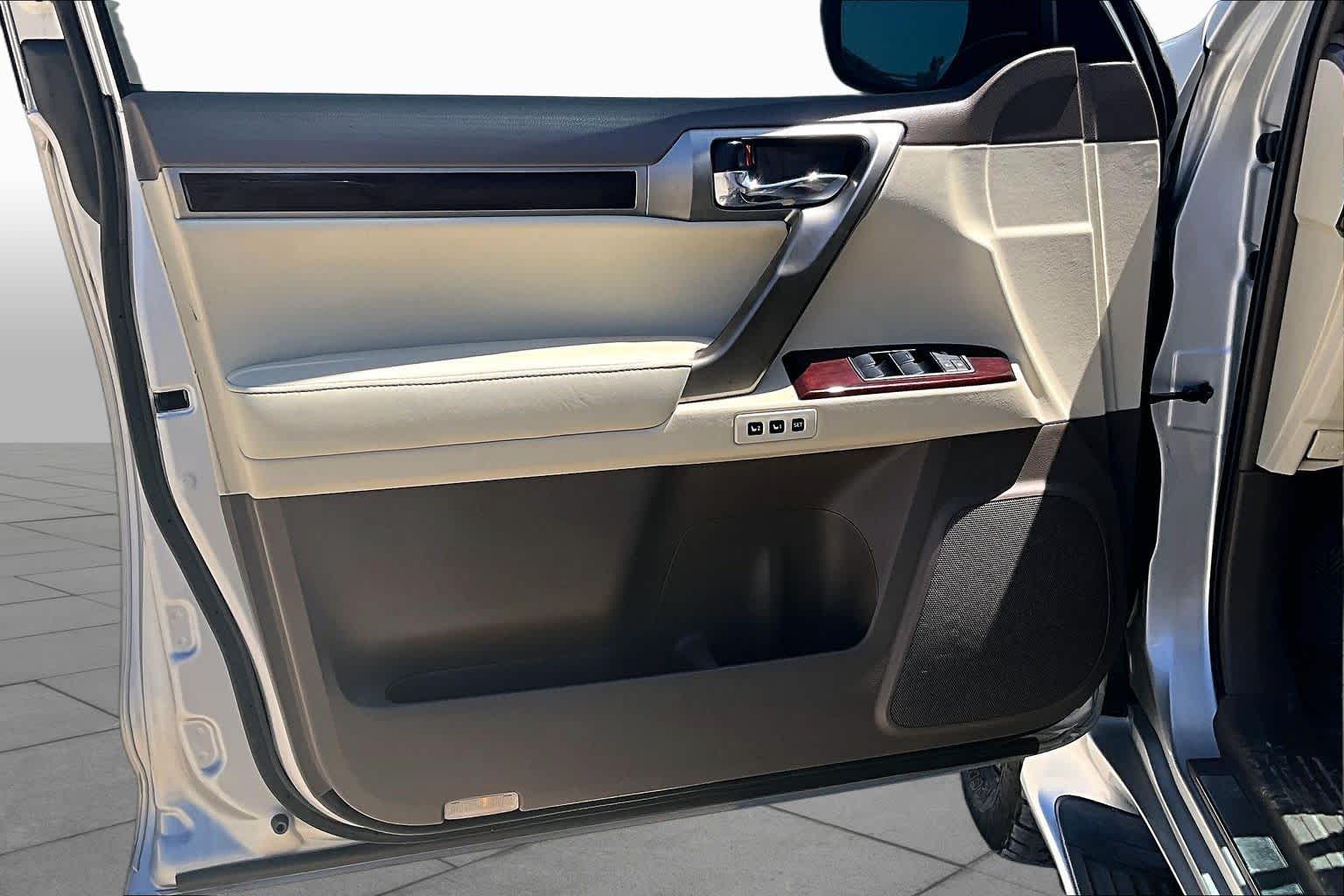 2015 Lexus GX 460  Silver Lining Metallic at AutoNation USA Houston
