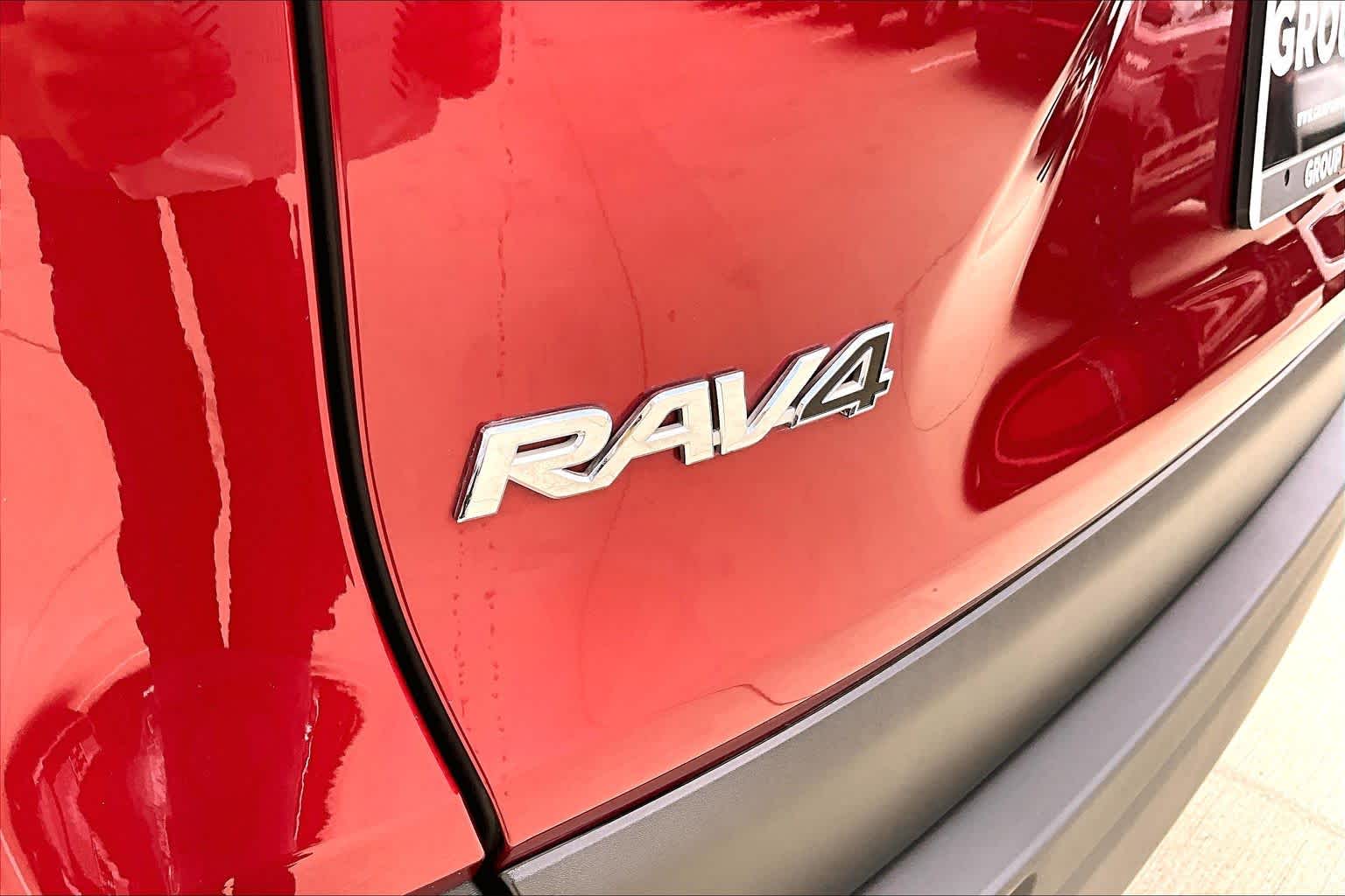 2019 Toyota RAV4 XLE Ruby Flare Pearl at Honda of Clear Lake