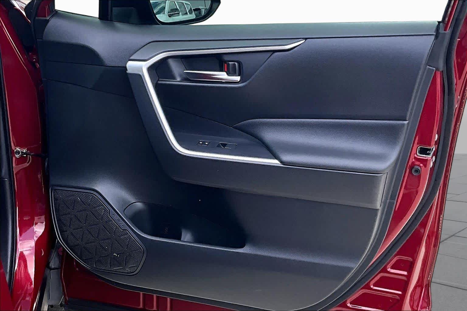 2019 Toyota RAV4 XLE Ruby Flare Pearl at Honda of Clear Lake