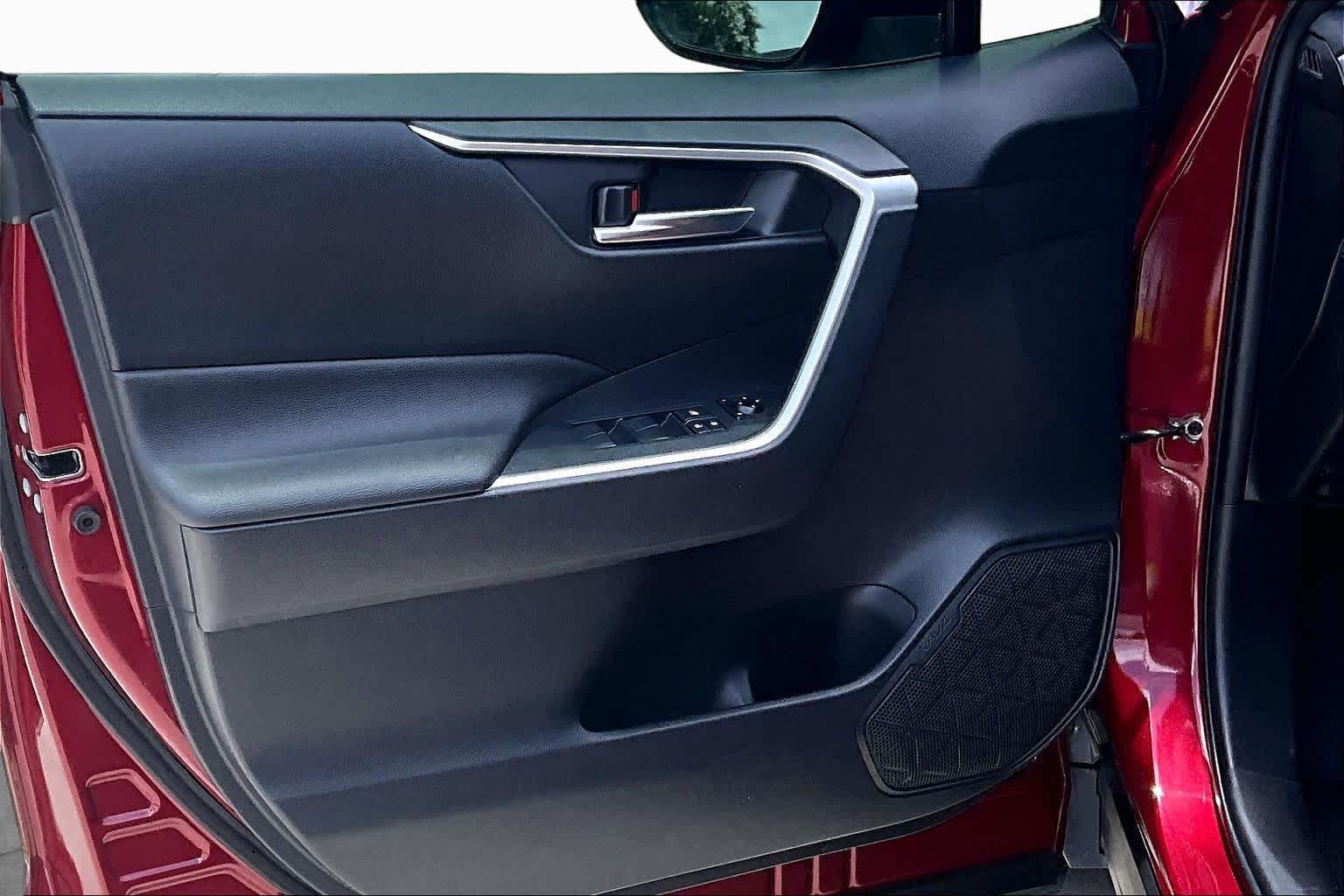2019 Toyota RAV4 XLE Ruby Flare Pearl at Honda of Clear Lake