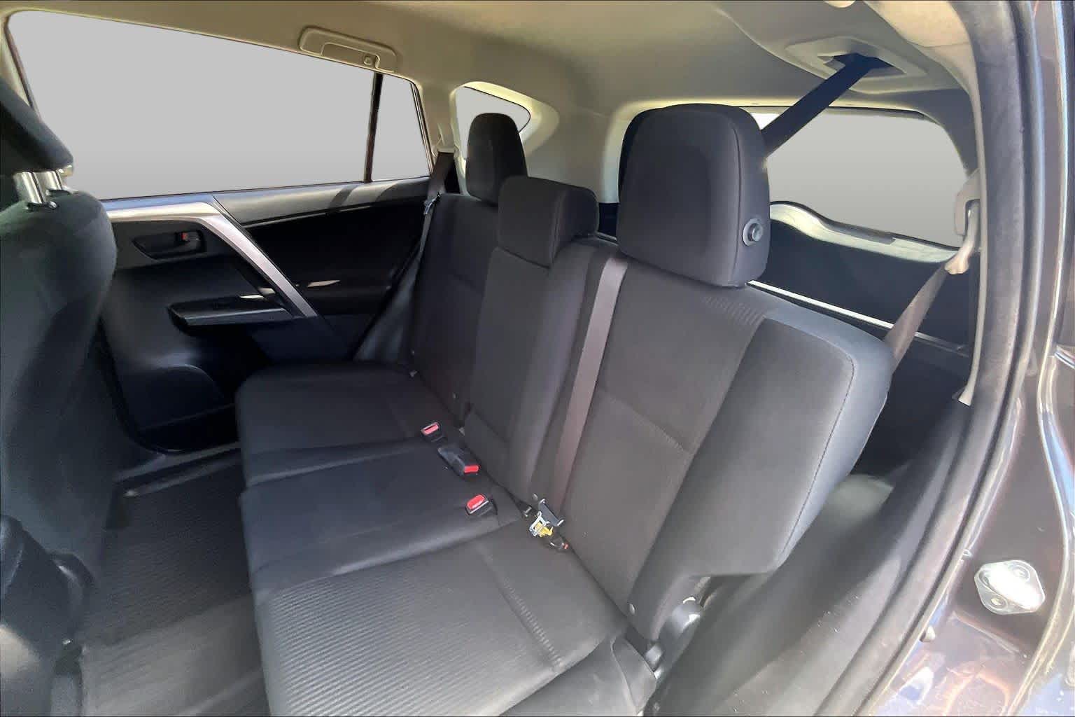 2018 Toyota RAV4 LE Magnetic Gray Metallic at HGreg Houston