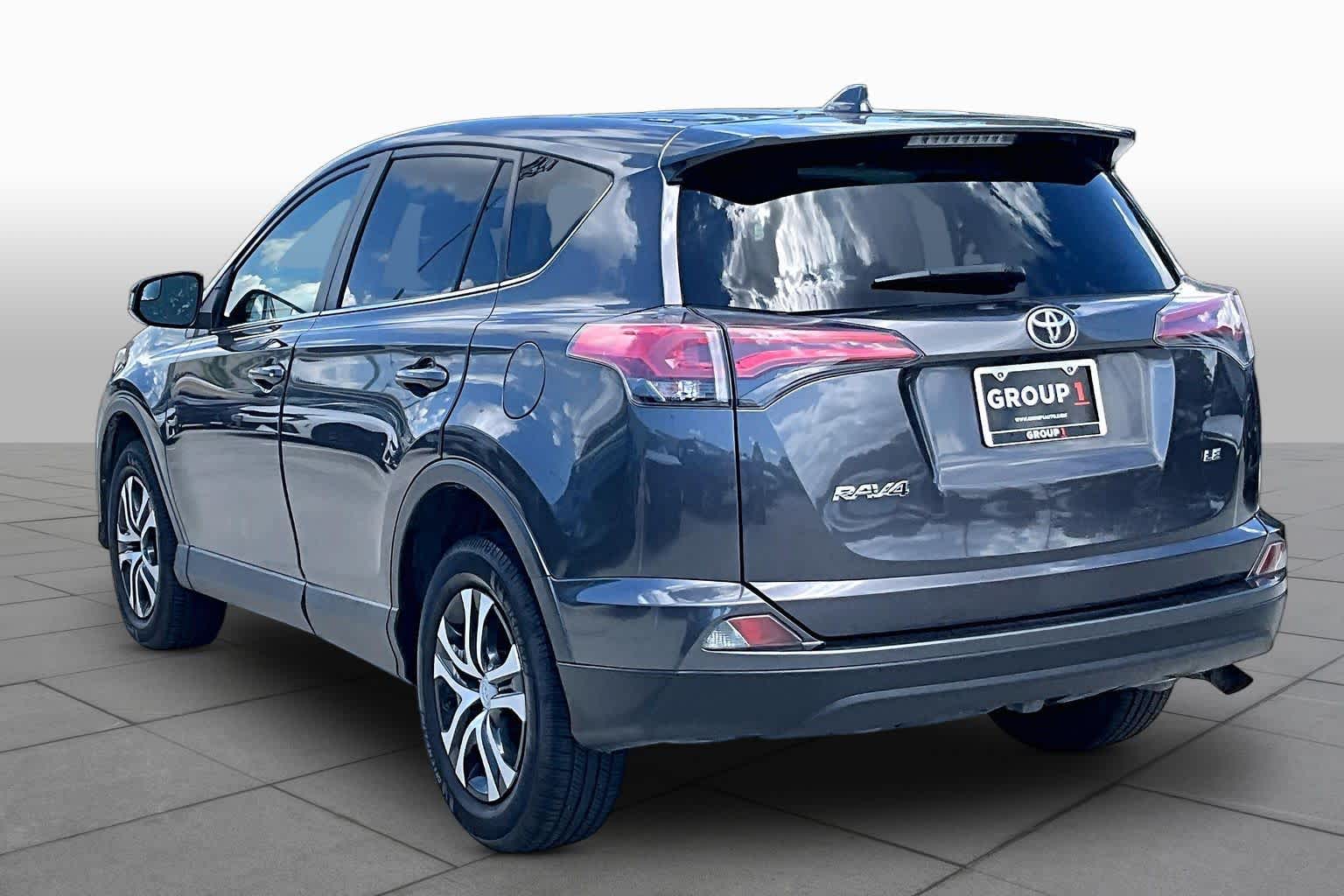 2018 Toyota RAV4 LE Magnetic Gray Metallic at HGreg Houston