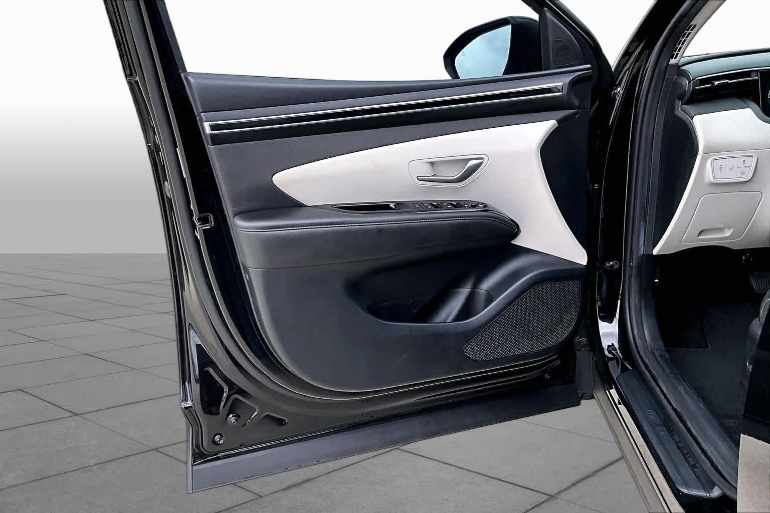 2022 Hyundai Tucson Hybrid photo 20 of 32