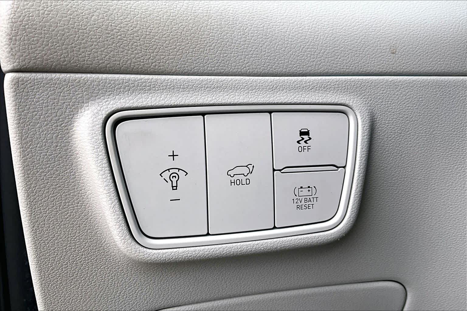 2022 Hyundai Tucson Hybrid photo 31 of 32