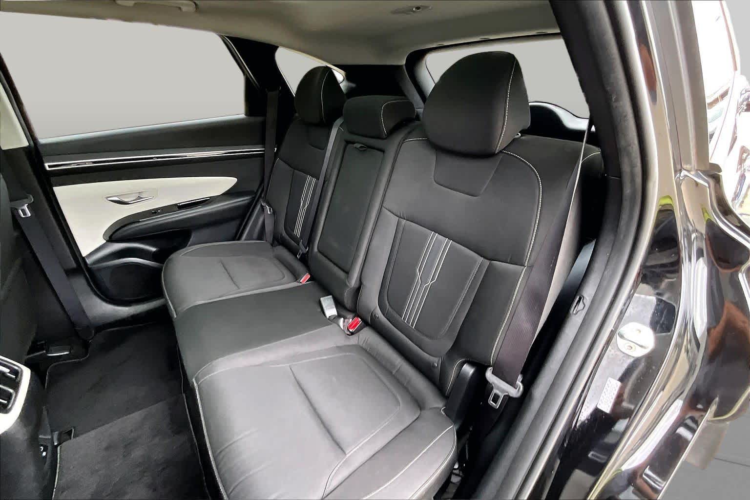 2022 Hyundai Tucson Hybrid photo 18 of 32