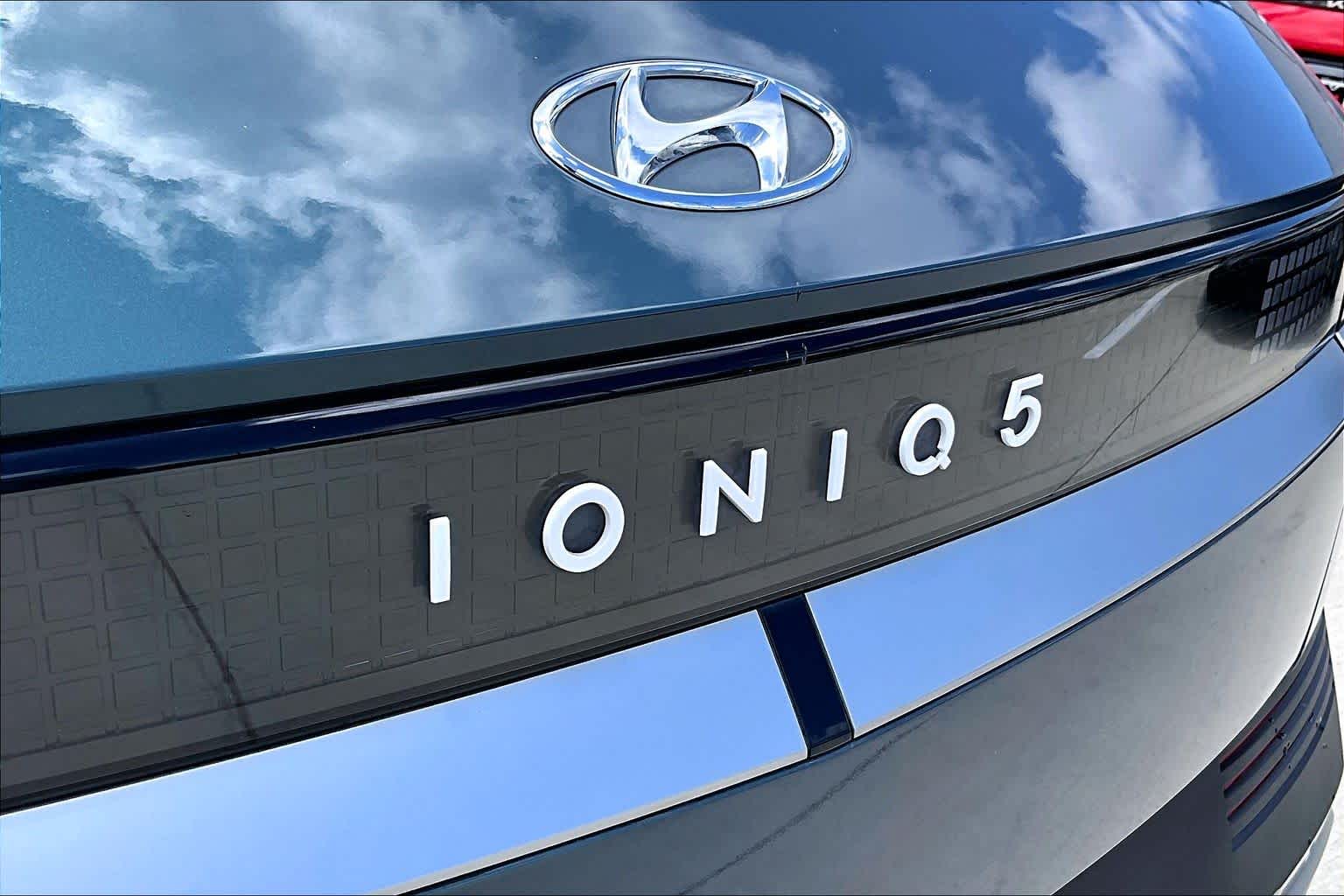 2024 Hyundai IONIQ 5 SEL Digital Teal at Texan GMC Buick