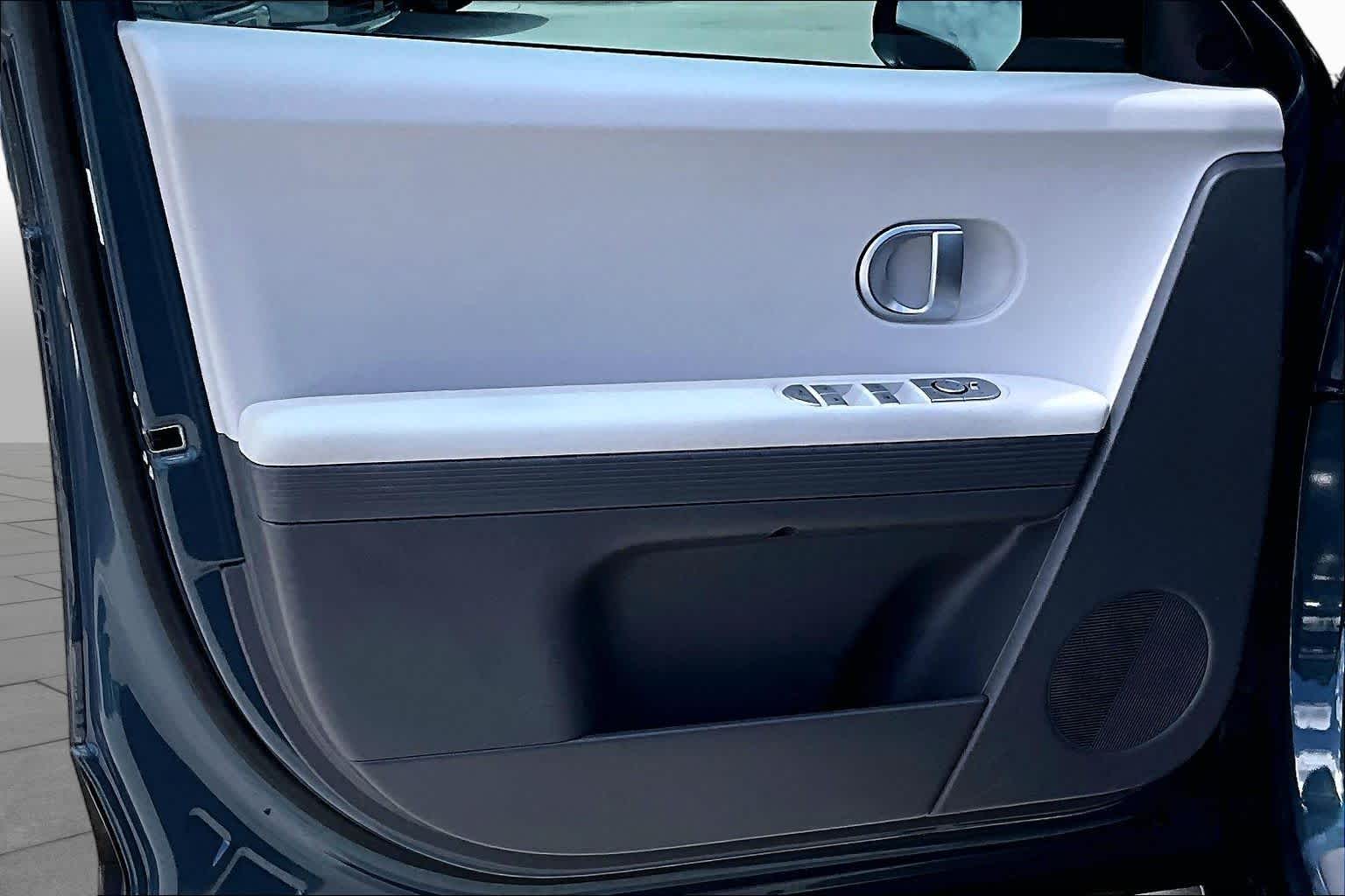 2024 Hyundai IONIQ 5 SEL Digital Teal at Texan GMC Buick
