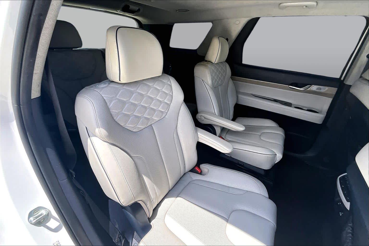 2021 Hyundai Palisade Limited Hyper White at Baytown Ford