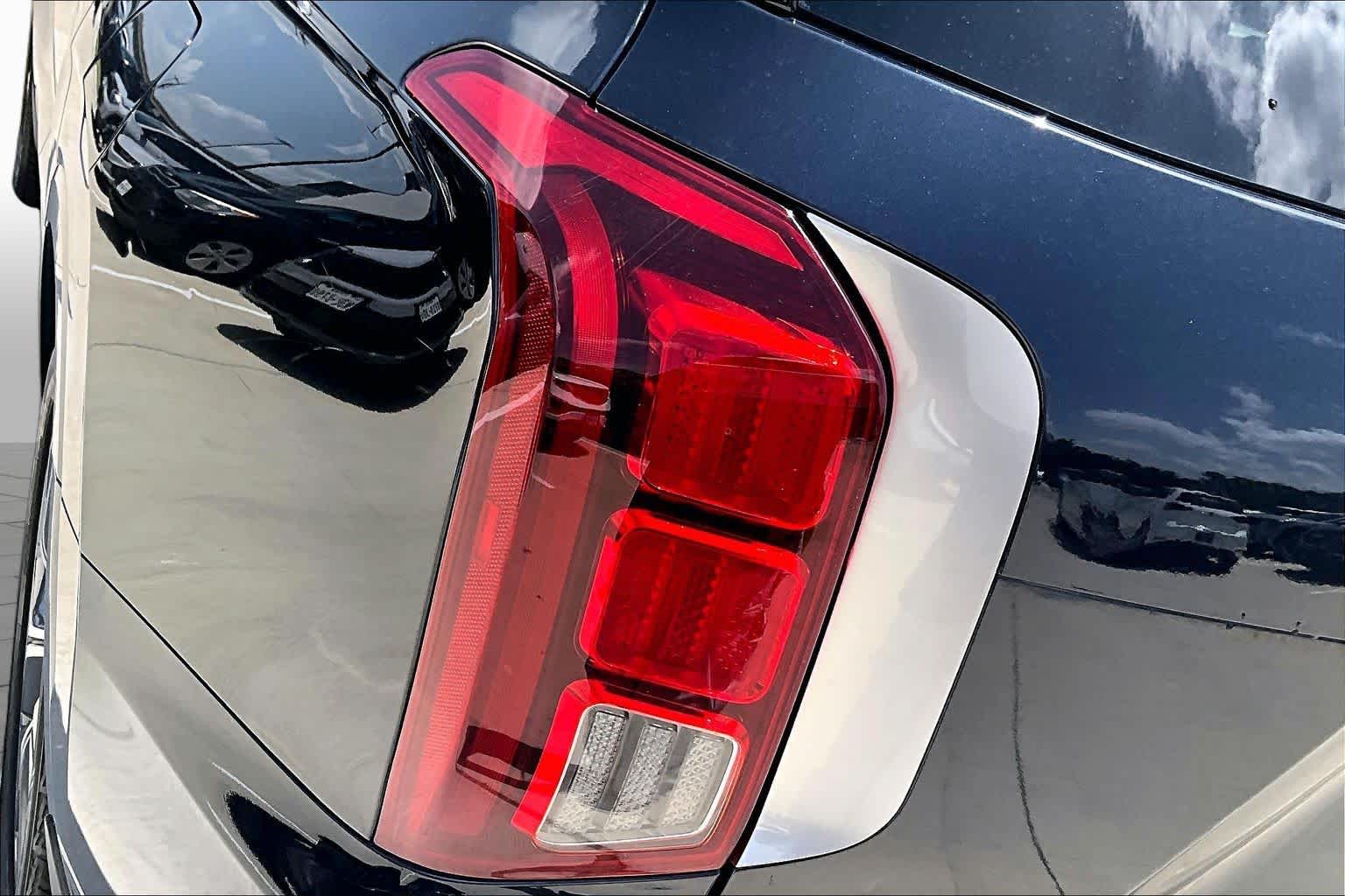 2022 Hyundai Palisade Limited Moonlight Cloud at Lexus Southwest Houston