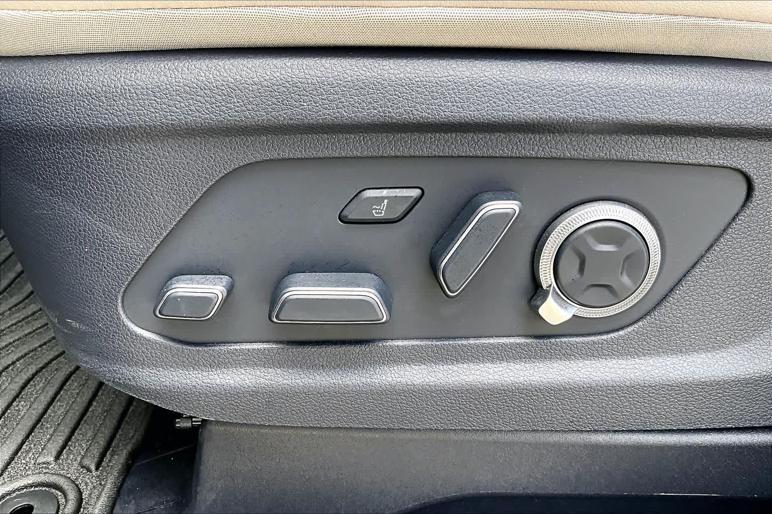 2024 Hyundai Palisade Calligraphy Abyss Black Pearl at Tomball Chrysler Dodge Jeep Ram