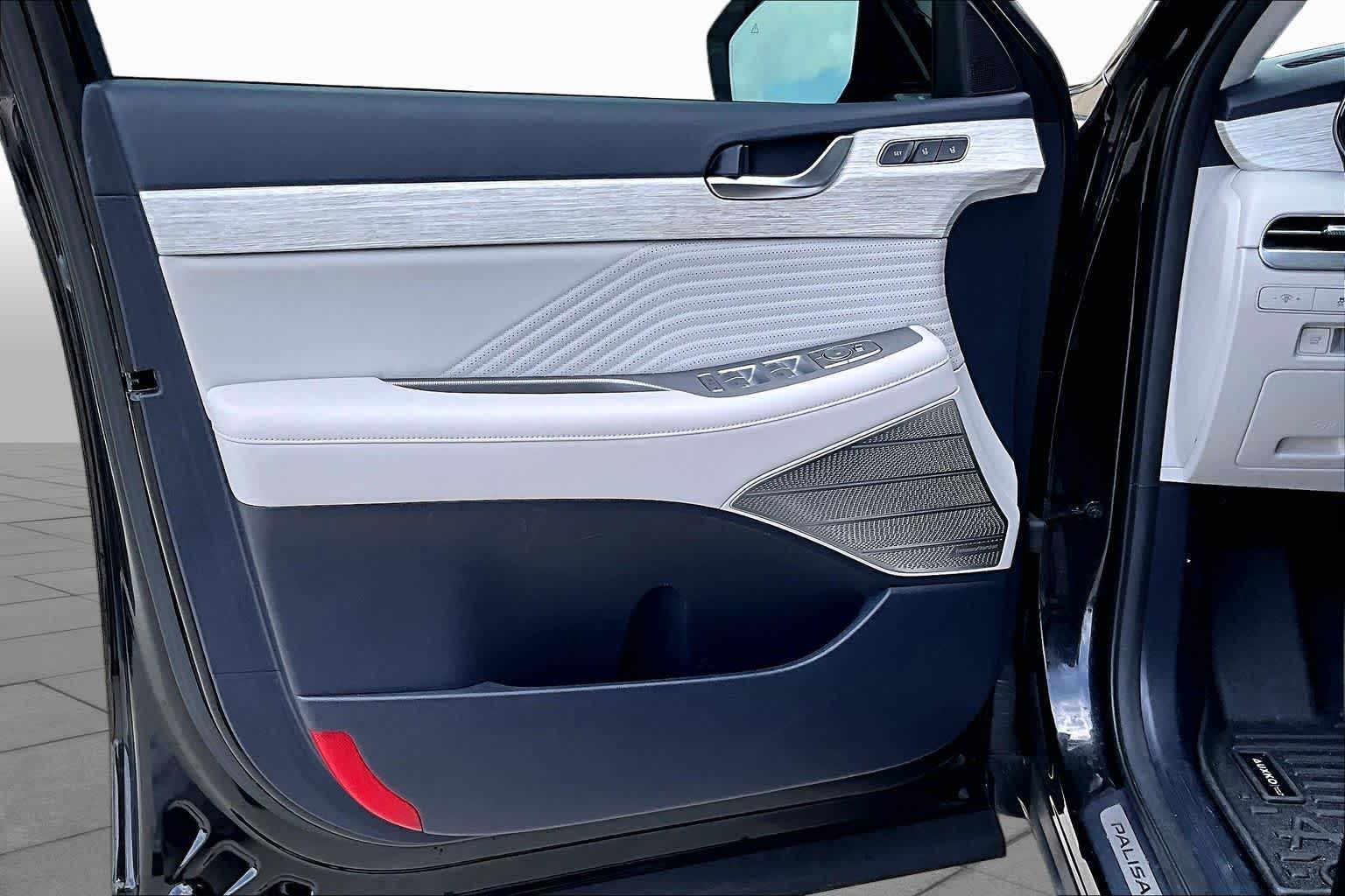 2024 Hyundai Palisade Calligraphy Abyss Black Pearl at Tomball Chrysler Dodge Jeep Ram