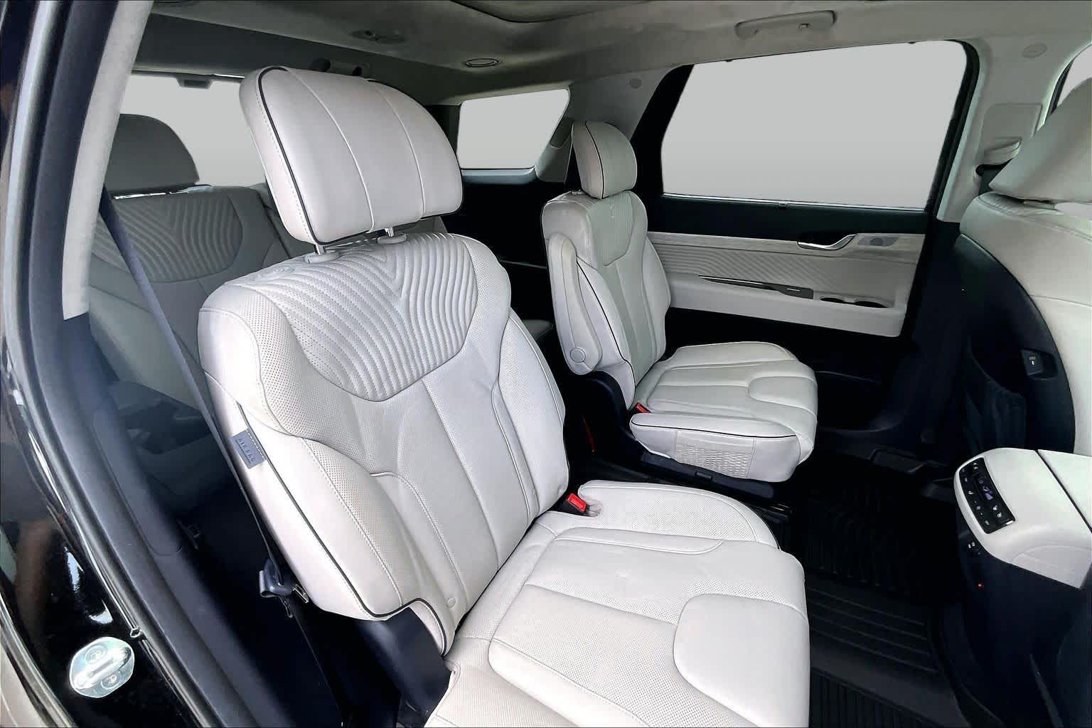 2024 Hyundai Palisade Calligraphy Abyss Black Pearl at Tomball Chrysler Dodge Jeep Ram