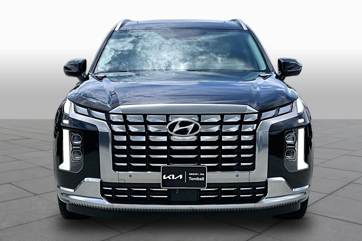 2024 Hyundai Palisade Calligraphy Abyss Black Pearl at Tomball Chrysler Dodge Jeep Ram