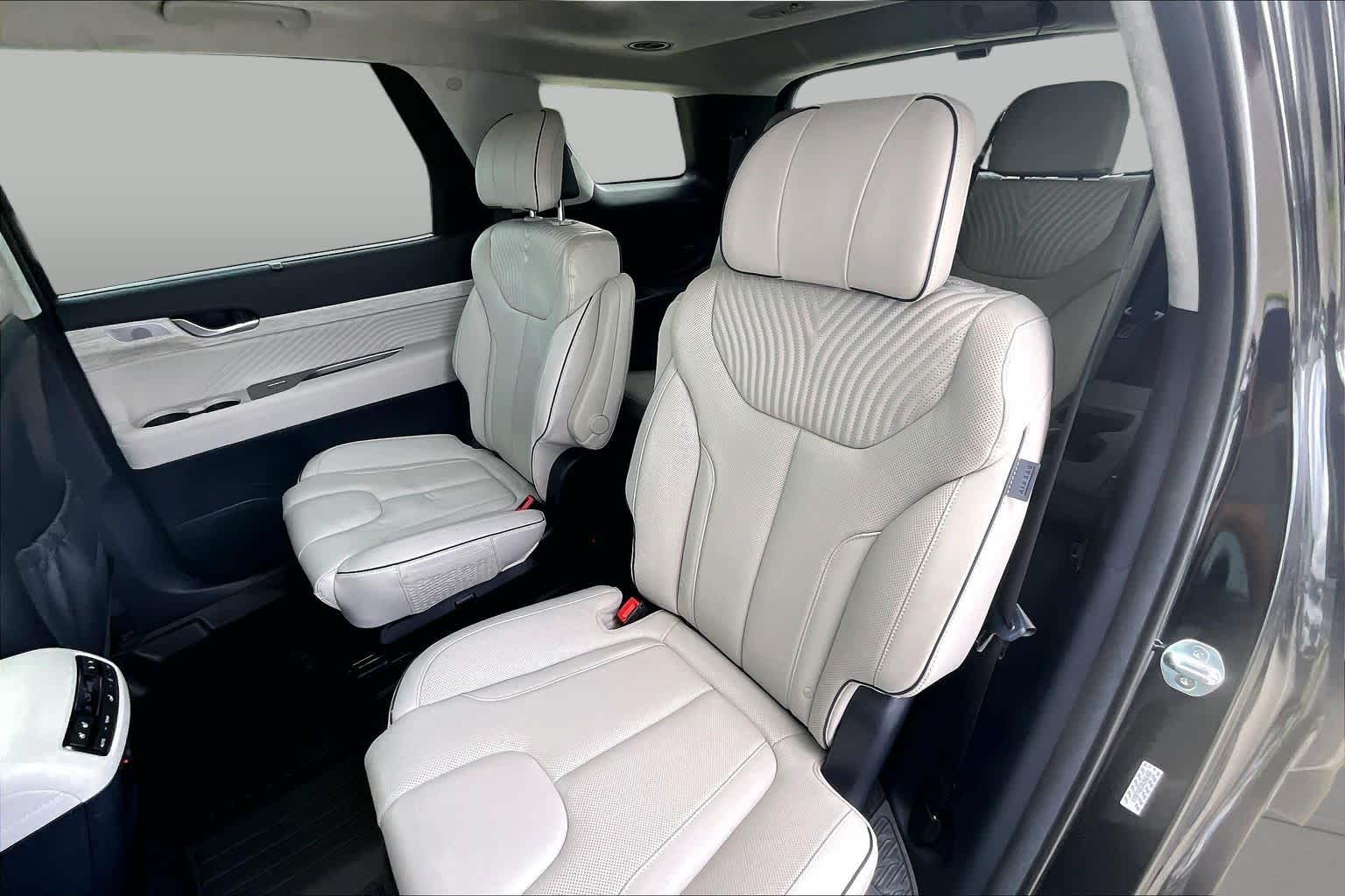 2024 Hyundai Palisade Calligraphy Abyss Black Pearl at Tomball Chrysler Dodge Jeep Ram
