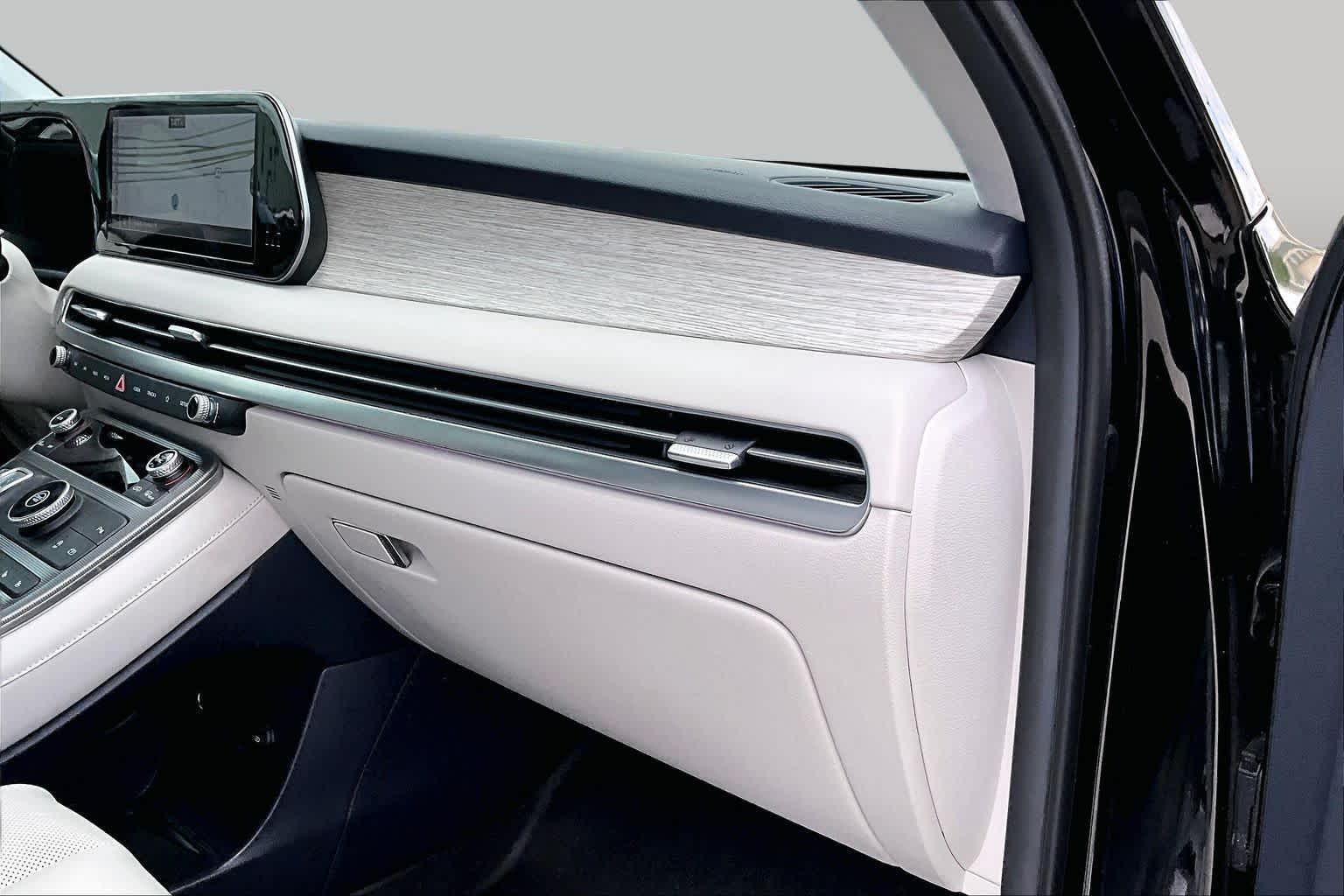 2024 Hyundai Palisade Calligraphy Abyss Black Pearl at Tomball Chrysler Dodge Jeep Ram