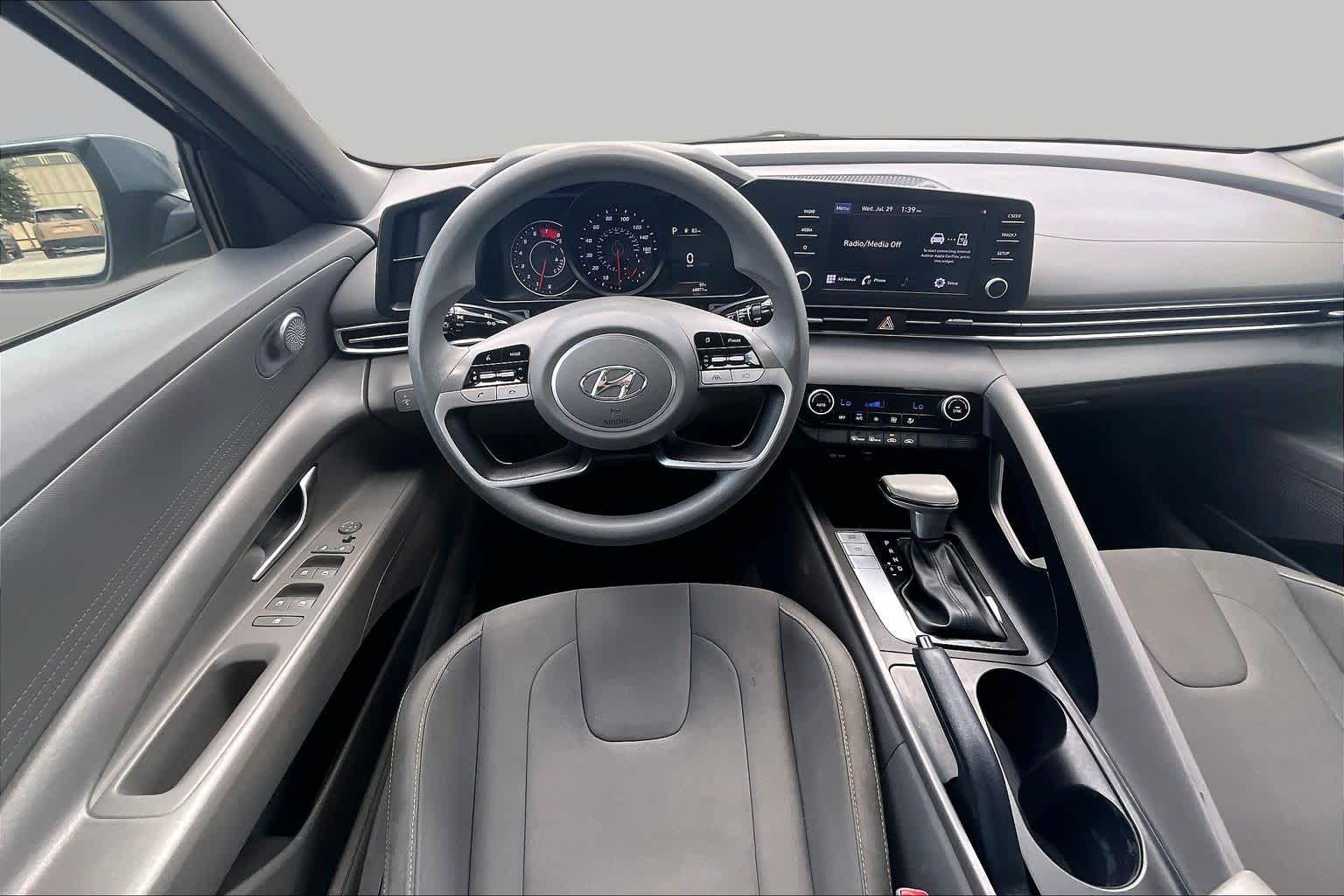 2022 Hyundai Elantra SEL Electric Shadow at AutoNation USA Houston