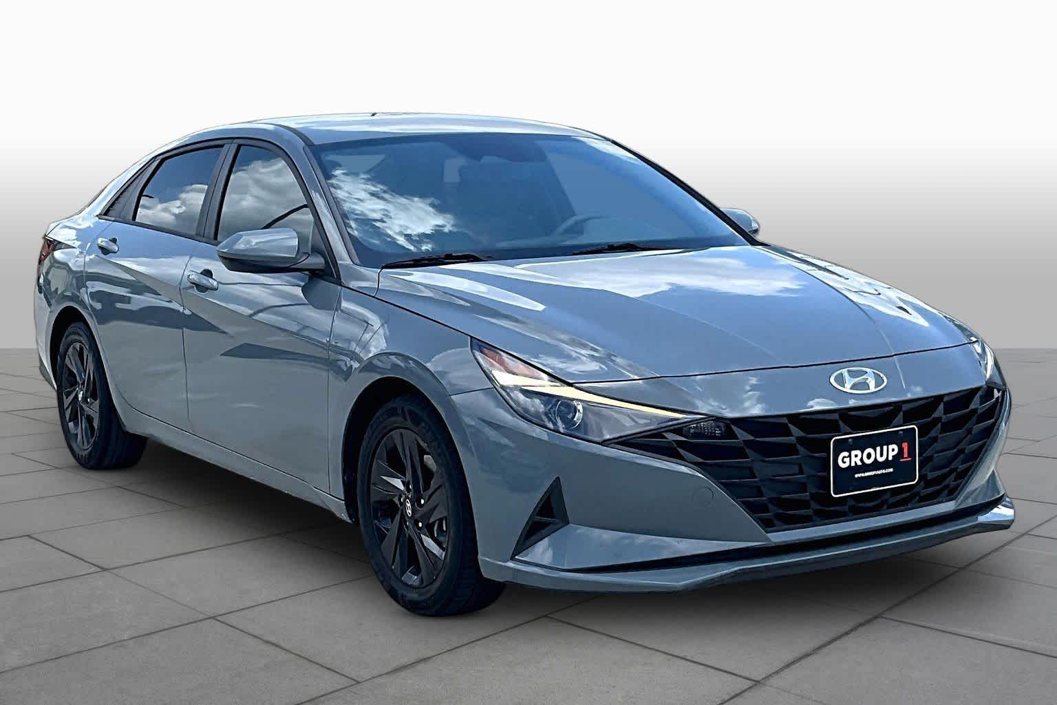 2022 Hyundai Elantra SEL Electric Shadow at AutoNation USA Houston