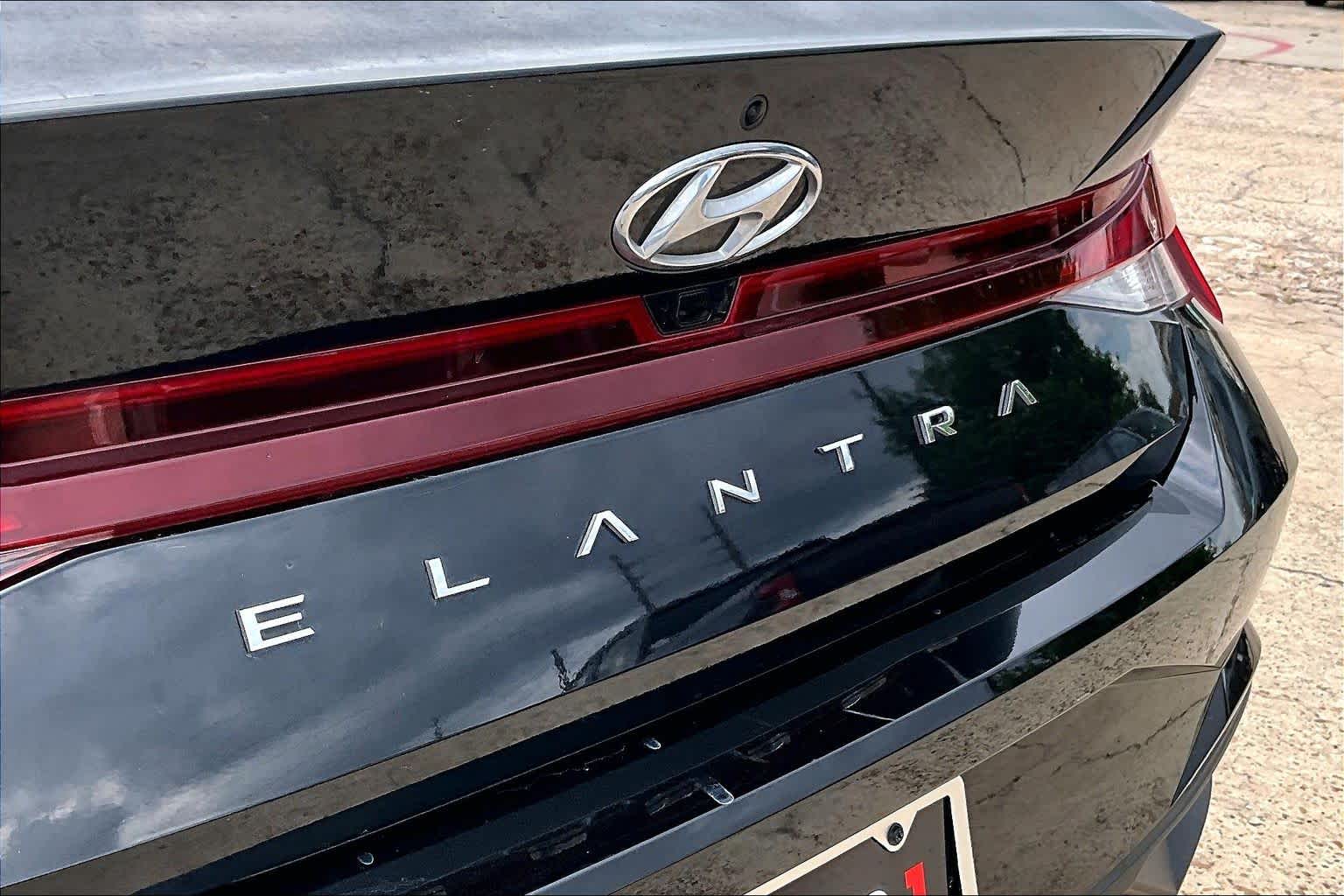 2023 Hyundai Elantra SEL Phantom Black at HGreg Houston